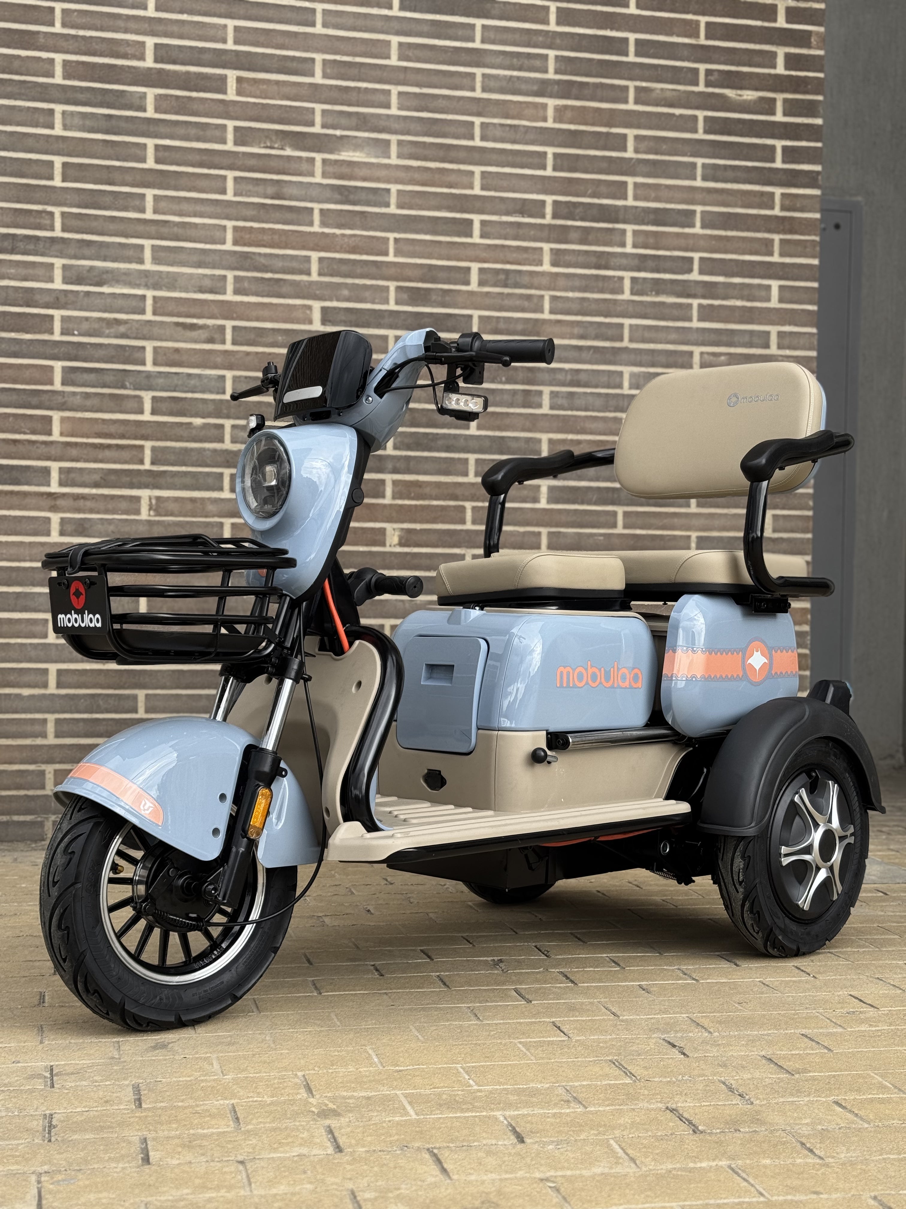 Trimoto Eléctrica M1